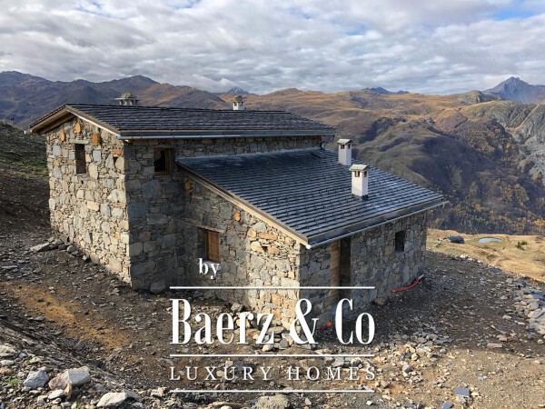 photo 4 Authentic mountain chalet on the slopes