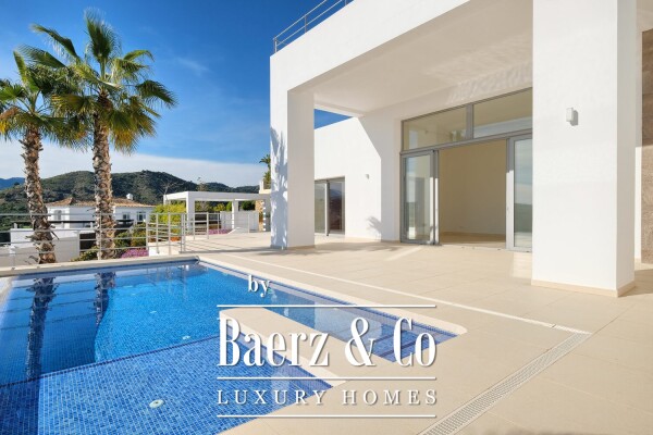 photo 12 Villa - Benahavis - Ref: 7983