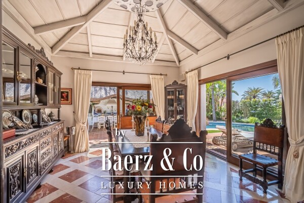 photo 7 Villa - Marbella East - Ref: 8192