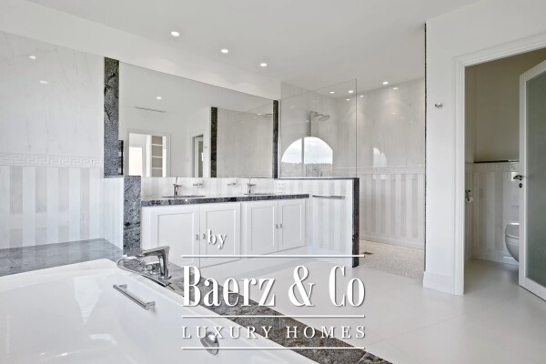 photo 26 Villa with view on Castelleras Castle