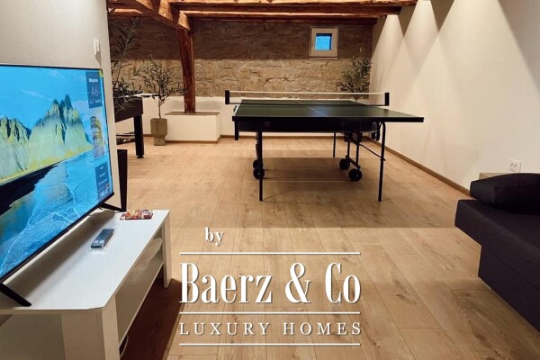 photo 48 Istria, Poreč, luxuriously renovated old school