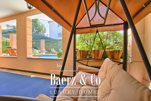 photo 21 Poreč, exclusive villa with 430 m2, attractive location