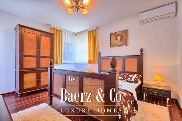 photo 51 Poreč, exclusive villa with 430 m2, attractive location