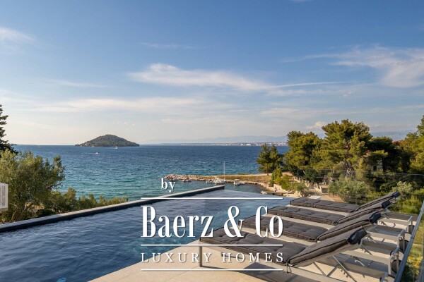 photo 11 Zadar archipelago on island, modern luxury villa with pool, right next to the sea