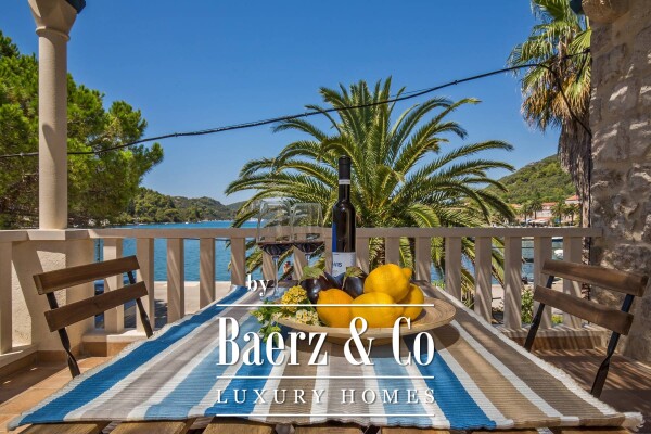 photo 17 Island of Šipan, stone house, first row to the sea