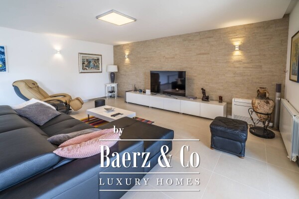 photo 103 Split, Čiovo, modern villa/boutique hotel with 8 apartments, first row to the sea