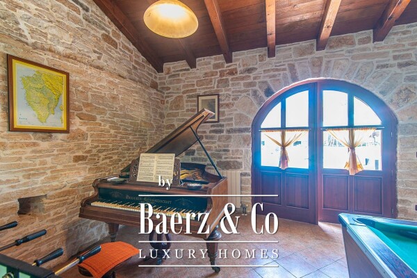 photo 21 Žminj, a luxurious stone villa in the center of Istria