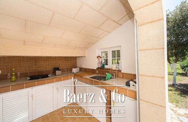 photo 17 ESTATE WITH TENNIS COURT IN ALAIOR