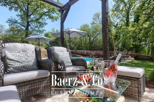 photo 14 Croatia, Istria, Tinjan elegant stone villa with swimming pool, of exceptional quality