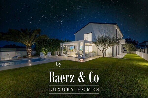 photo 64 Rovinj, an impressive family villa with a pool located in a quiet location