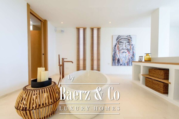 photo 27 Beautiful luxury home in Roca Llisa, Roca Llisa