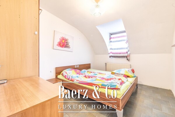 photo 2 Zagreb, Sigečica, Pašmanska, residential and commercial building with 4 apartments & 2 office sp...