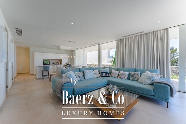 photo 4 Prestige & Profit: Exclusive Abama Villa with Full Rental Rights