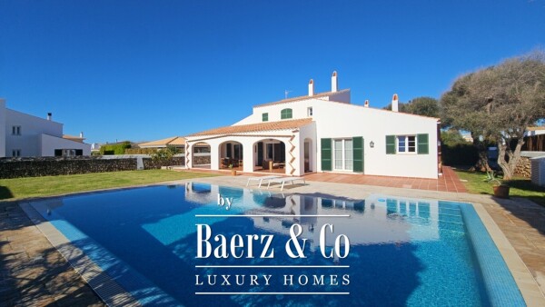 photo 3 EXCLUSIVE VILLA IN SON BLANC