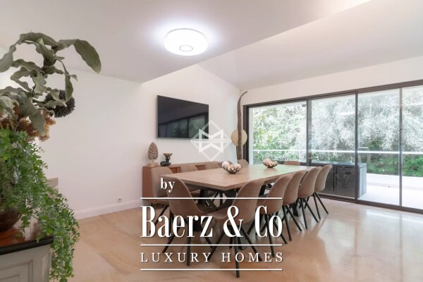 photo 8 Contemporary villa in a prestigious estate in Mougins