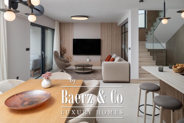 photo 9 Split, Podstrana, urban villa with swimming pool, sauna, jacuzzi and a garage