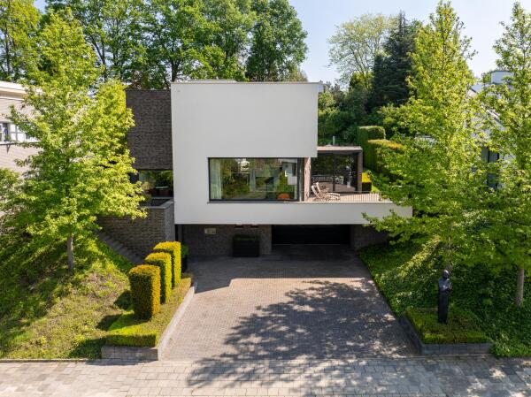 photo 50 Parmentierstraat 25