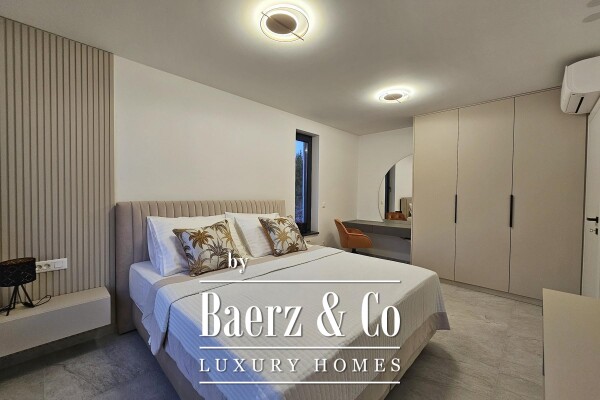 photo 18 Podstrana, a beautiful villa with a panoramic view of the sea