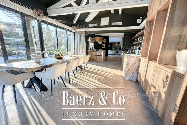 photo 12 villa on large plot with open view and sea view, completely