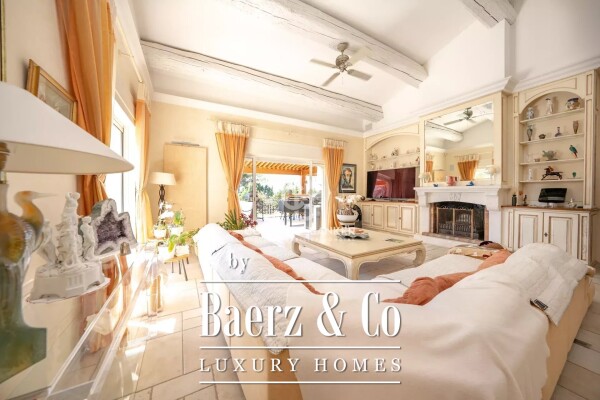 photo 12 Super property in a closed domain, sea view