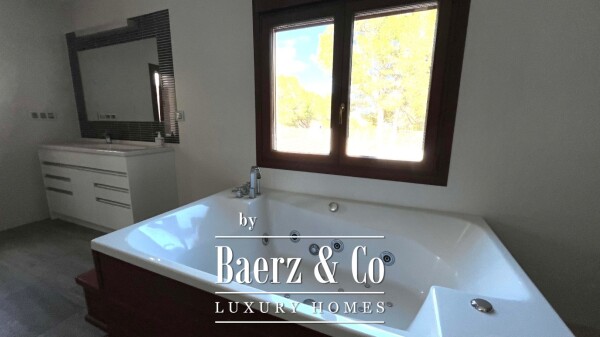 photo 20 Beautiful luxury home in La Nucía