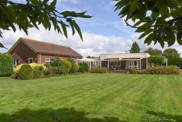 photo 24 Oosterlandweg 27