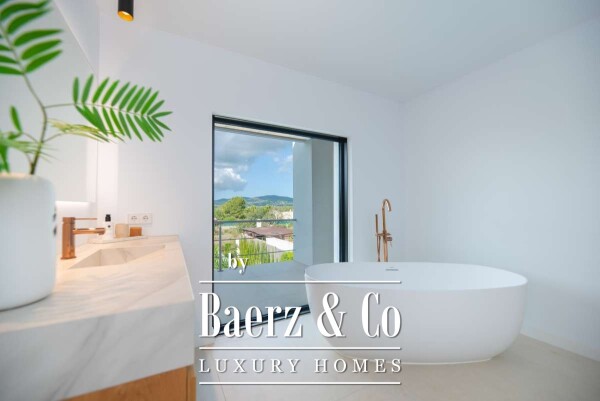 photo 28 Beautiful luxury home in Can Ramón, Can Ramón