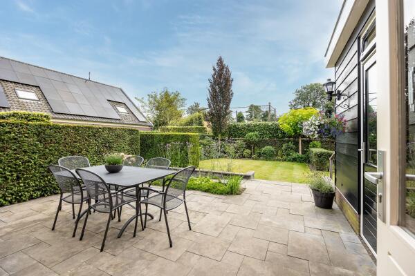 photo 13 Nieuw-Loosdrechtsedijk 77