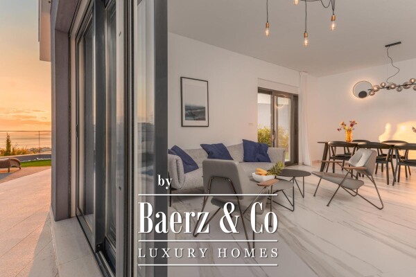 photo 4 Podstrana, luxury villa with a roof terrace and a wonderful view