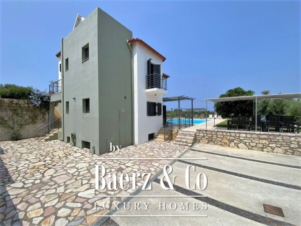 photo 24 (For Sale) Residential Villa || Messinia/Kalamata - 221 Sq.m, 5 Bedrooms, 975.000€