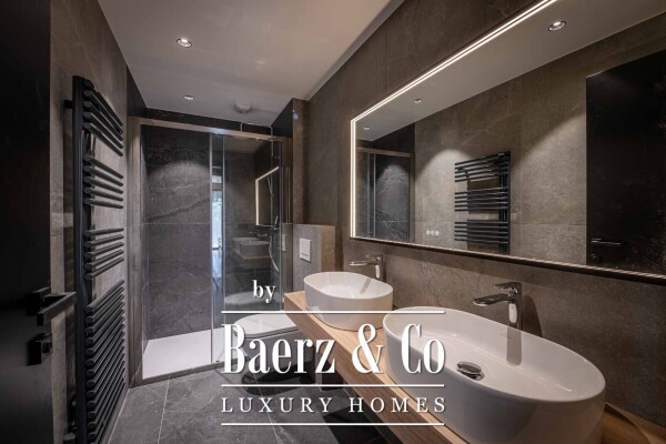 photo 16 SPLENDID FULLY RENOVATED CHALET WITH INDOOR SWIMMING POOL