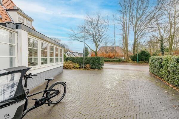 photo 48 Nieuw-Loosdrechtsedijk 60