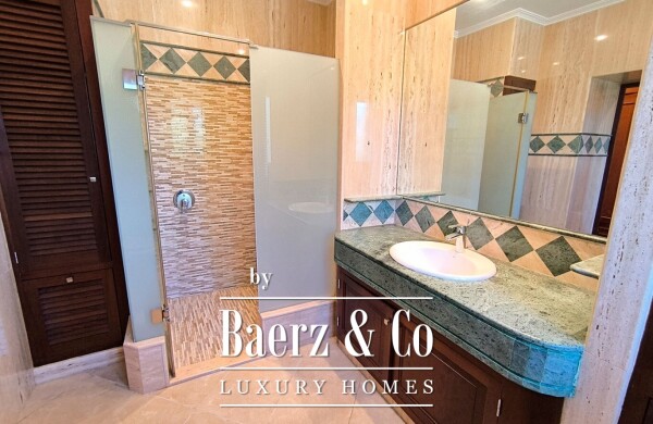 photo 15 MAGNIFICENT LUXURY VILLA, A TRUE HAVEN OF ELEGANCE AND COMFORT LOCATED IN THE COVETED SOUTHERN AREA OF CIUTADELLA DE MENORCA, JUST STEPS AWAY FROM THE SEA.