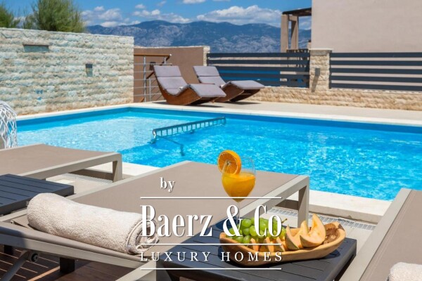 photo 18 Pag beautiful villa with sea view 350m2 200 meters from the sea