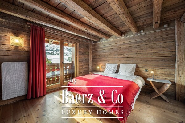 photo 7 Charming Savoyard Chalet in Méribel Village