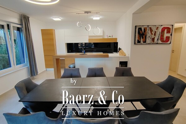 photo 21 Nin, Zaton, a complex of three modern villas with swimming pools in an excellent location