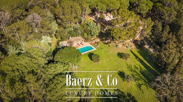 photo 5 Exceptional Villa between Cannes & St Tropez – Close to the beach – Set on a 10,000 m² Park