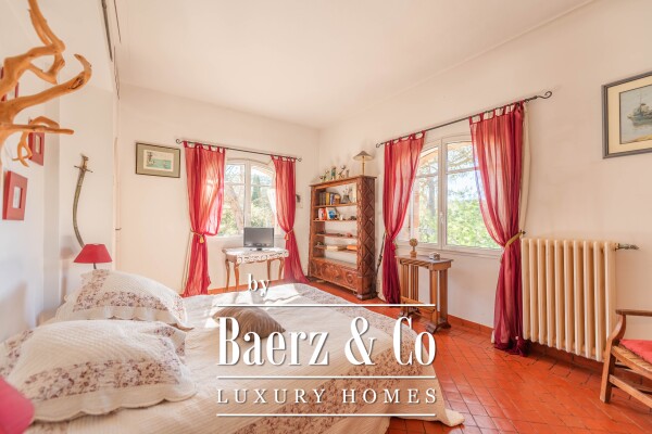 photo 14 Exceptional Villa between Cannes & St Tropez – Close to the beach – Set on a 10,000 m² Park