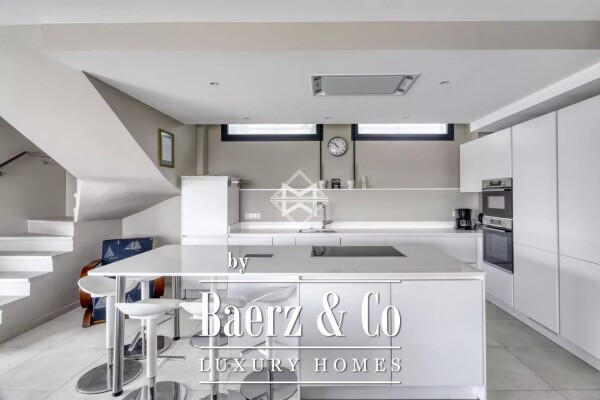 photo 11 EXCLUSIVITY Waterfront property in the center of the city