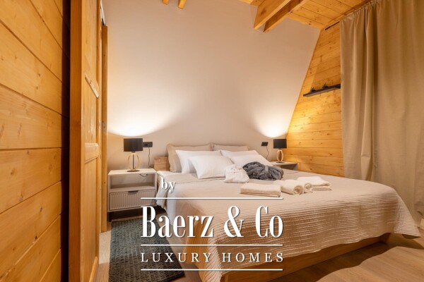 photo 13 Delnice, exclusive villa with a pool, covering an area of 298m²