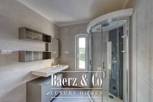 photo 32 Avenida Dom Afonso Henriques 20