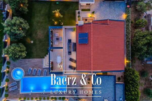 photo 10 Zadar, Privlaka, modern house with swimming pool and auxiliary facility