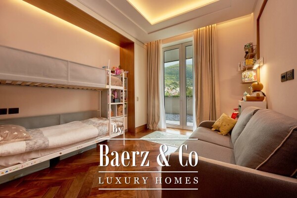 photo 10 Luxury Two Bedroom Apartment in Tivat close to the Sea