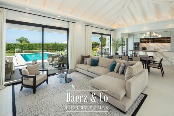 photo 5 Villa - Nueva Andalucia - Marbella - Ref: 8603