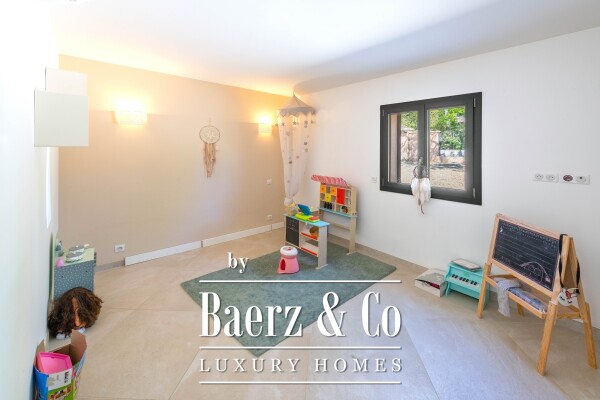 photo 13 Fully renovated villa - Cote d'Azur French Riviera