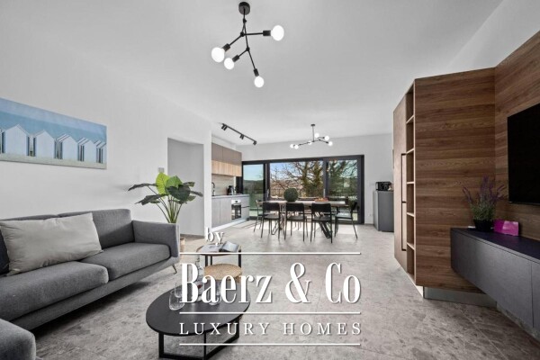 photo 6 Istria, Banjole, semi-detached villa first row to the sea 244 m2 with a view of the Marina