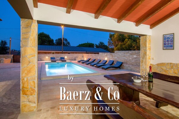 photo 5 Istria, Premantura, unique villa with panoramic views on a large landscaped garden