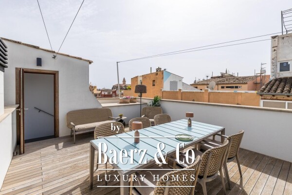 photo 4 Triplex with historic soul and private terrace in the heart of Palma