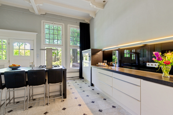 photo 28 Oosteinde 38