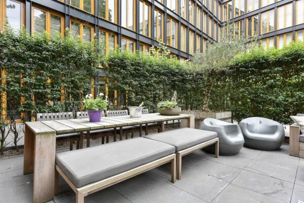 photo 22 Hobbemakade 30 A